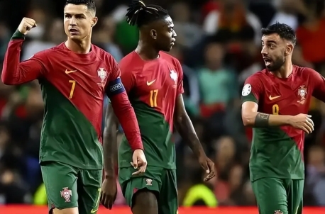 今日直播nba湖人